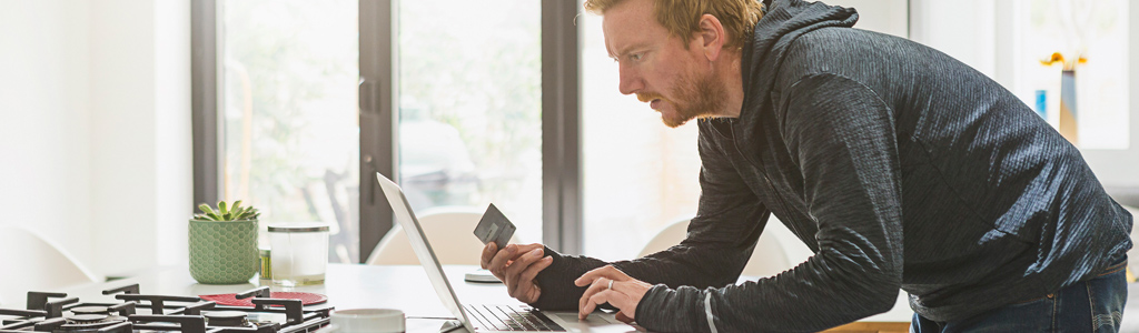 Why Some People Use Their Credit Cards for Everything ...