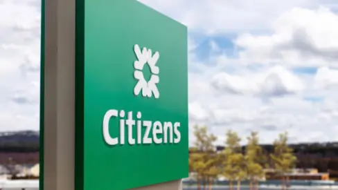 Citizens sign
