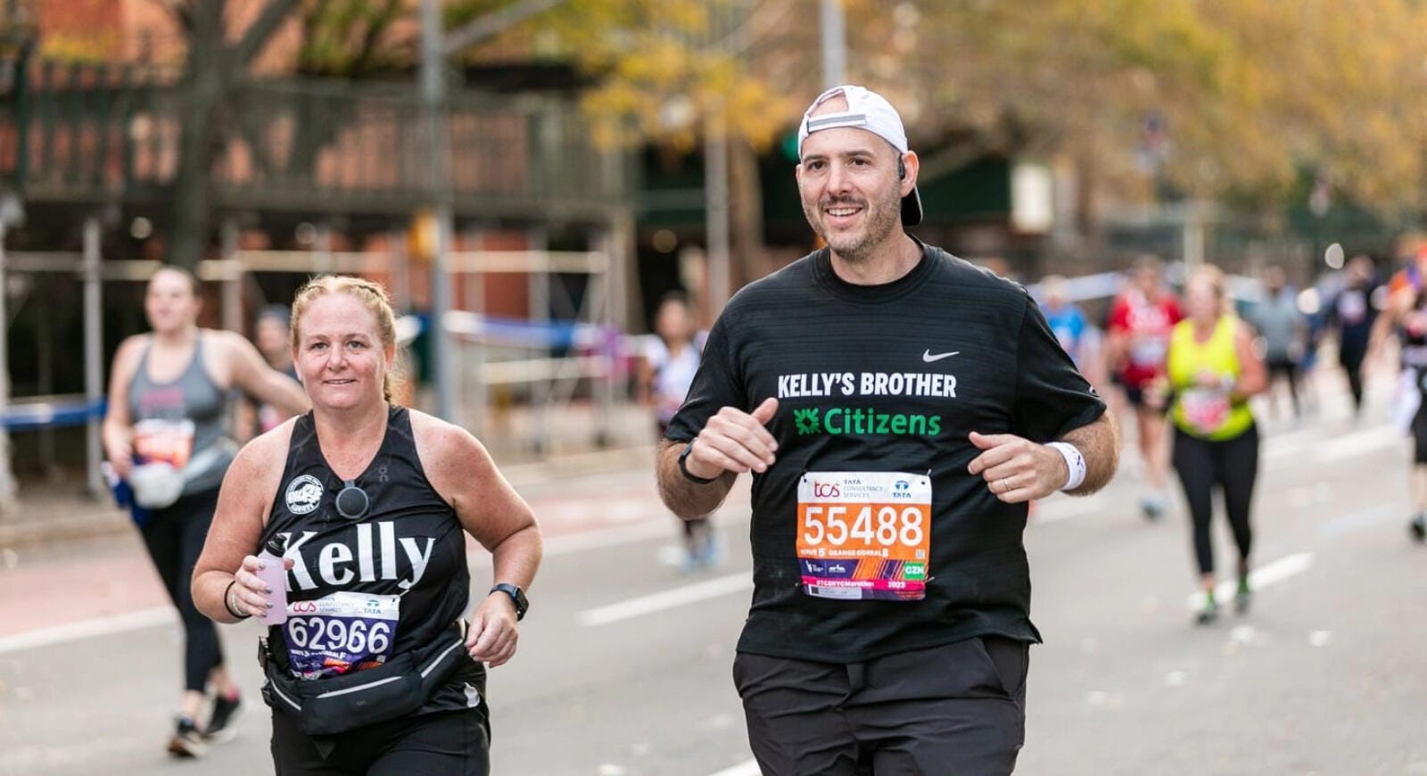 Citizens customer Shaun Rose running in 2023 TCS NYC Marathon